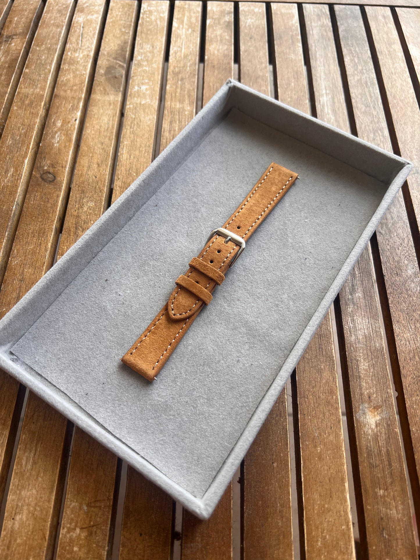 Bracelet de montre - Cuir Suédé - Coutures surpiquées - Toutes Tailles