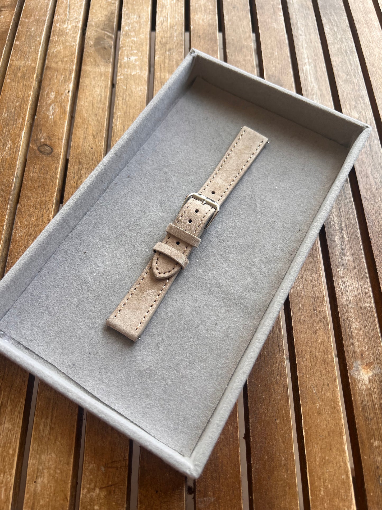 Bracelet de montre - Cuir Suédé - Coutures surpiquées - Toutes Tailles